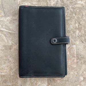 Vintage Coach folding holder about 4 1/2x7 in black leather snap closure